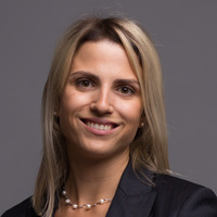 dr Natalia Ustinova